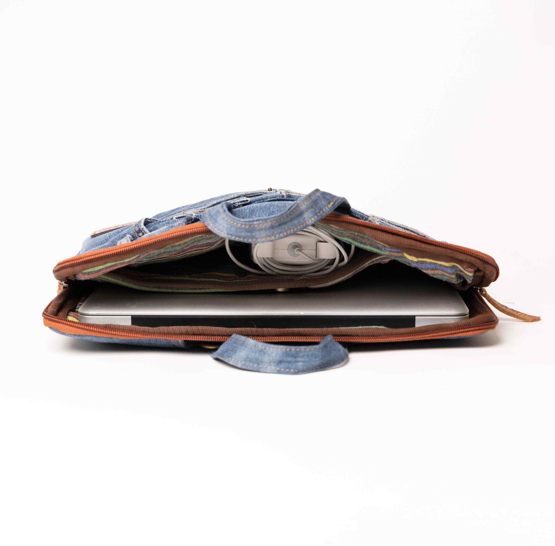 Chief Assistant Director Bag B-CAD5 Desichalchitra