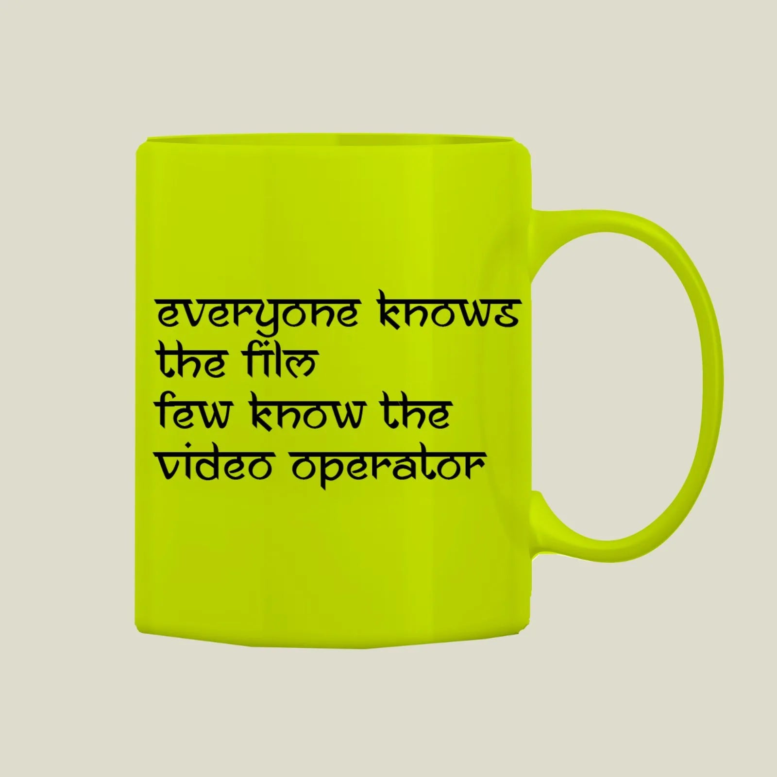 Video Operator Mug M-VO15 Desichalchitra